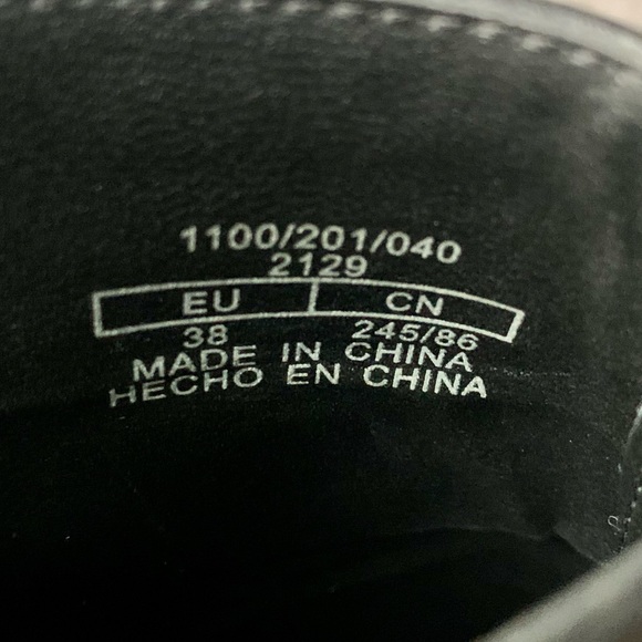 Zara Metallic Round Heeled Black Leather Ankle Zip-up Boots Size 7.5 Womens 38 - Picture 4 of 5